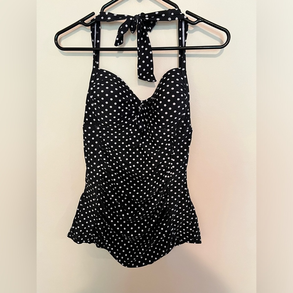 Black and white polka dot swimsuit M